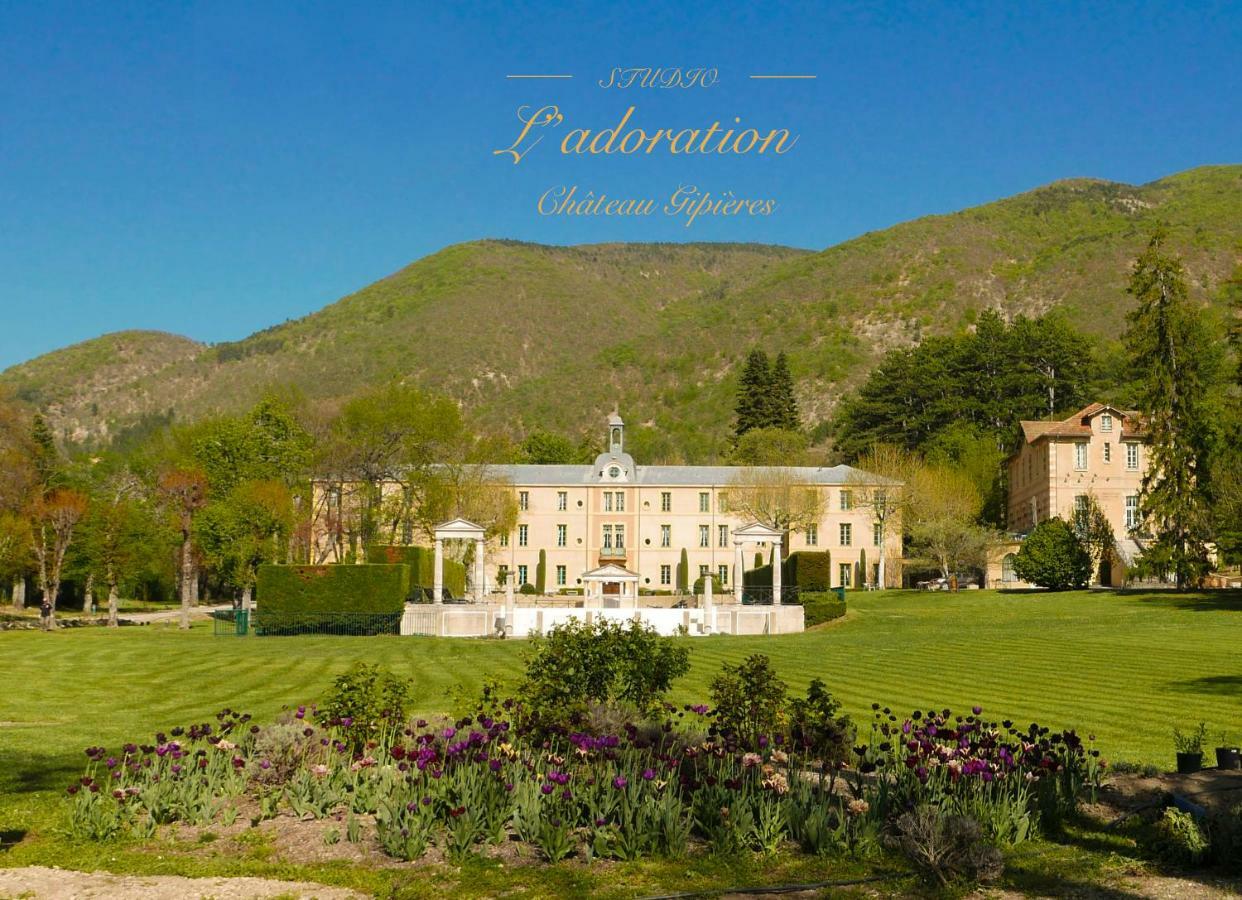 Chateau Des Gipieres Bij De Mont Ventoux Montbrun-les-Bains Exterior photo